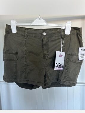 YMI Olive Cargo Shorts for Women #121